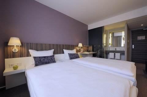 Hotel Acomhotel 3*